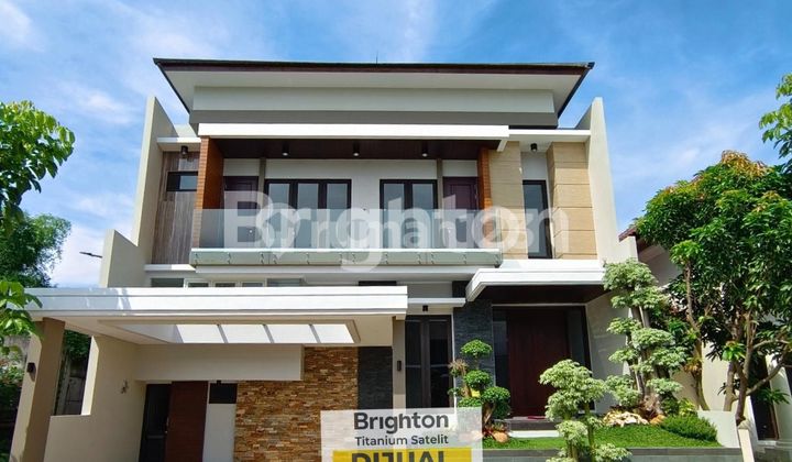 MURAH dan  MEWAH Rumah Baru Gress CITRALAND Depan South Emerald Mansion Surabaya Barat