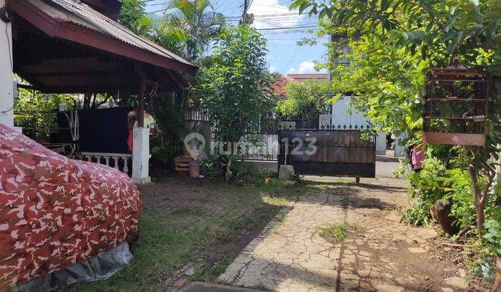 RUMAH DIJUAL MENTENG 1