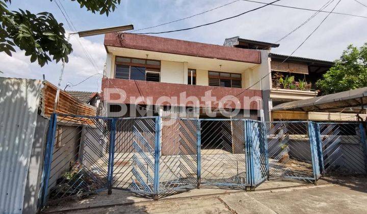 RUMAH BESAR DI JENDRAL SUDIRMAN SEMARANG 1