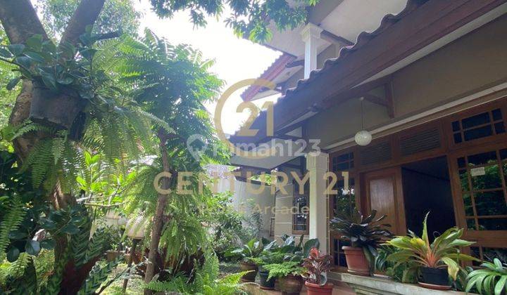 Rumah Siap Huni Di Pondok Indah Jakarta Selatan Jalan Depan Lebar 2