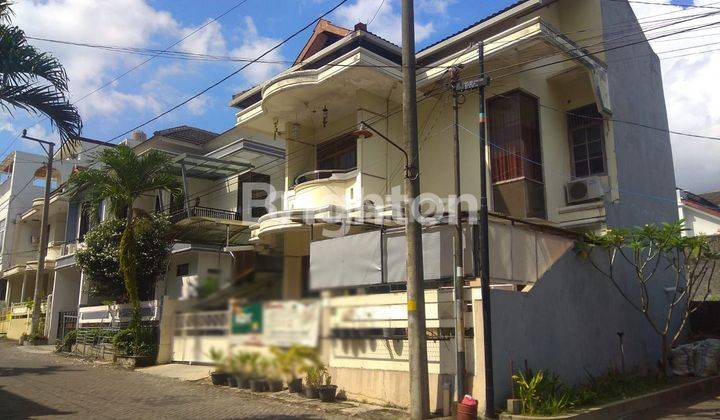 RUMAH 2 LANTAI DI JALAN GODEAN KM 4 1