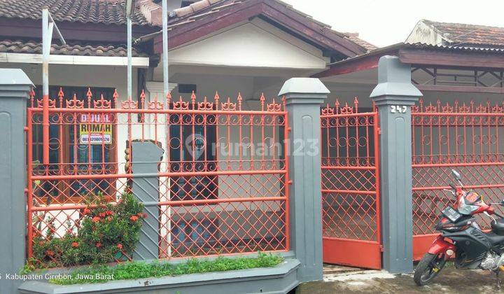 Rumah 2 Lantai Di GSI Sumber Cirebon 1