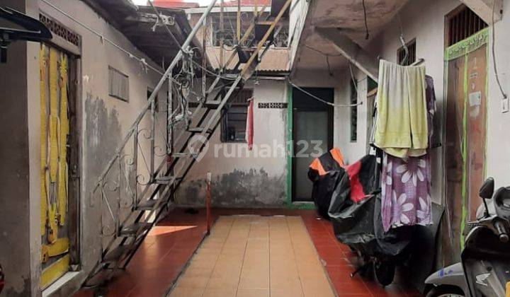 Rumah Kost Standar 1 Diarea Jl Arteri Pondok Indah Depan Gancit Dekat Gatte Toll JORR. 2