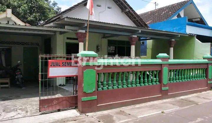 RUMAH DI MAKAMHAJI - SOLO, DEKAT KAMPUS STIES PAJANG 1