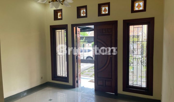 Two-story house in Rungkut Asri. 2