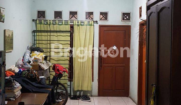 Rumah Hoek di Jalan Petir Utama Cipondoh Tangerang 1