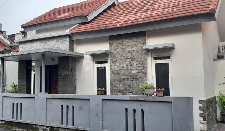 RUMAH KARANGANYAR SOLO TAMAN PRATAMA LUAS 152M2 ADA 3KT DAN 2KM 1