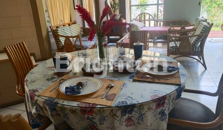 RUMAH 2 LANTAI CIPAKU BENTUK TANAH NGANTONG RUMAH 2 LANTAI CIPAKU BENTUK TANAH NGANTONG