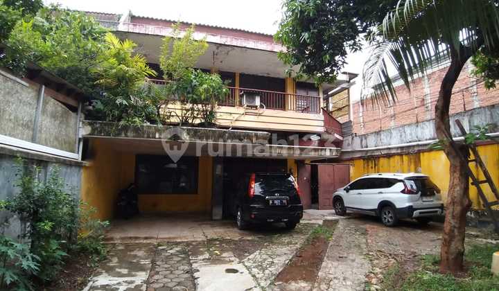 Jl. Minyak Duren Tiga, Jakarta Selatan Jl. Minyak Duren Tiga, Jakarta Selatan