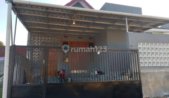 CEPAT RUMAH CANTIK & BAGUS SIAP HUNI HARGA TERJANGKAU 1