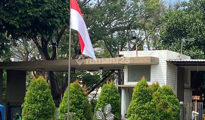 Rumah 1 Lantai, S. PoolHadap Selatan, Nego sampai Deal, Asri, Bebas Banjir nv 1