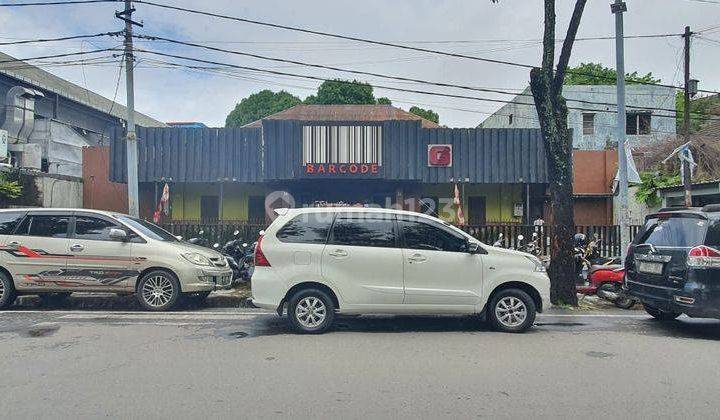 Rumah Luas Tempat Strategis Untuk Usaha Resto di Kota Makassar 1