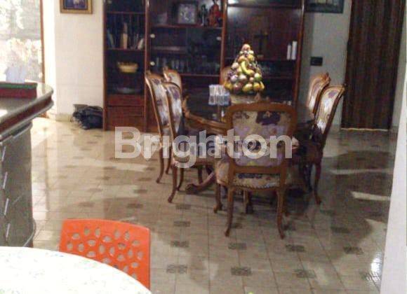 RUMAH KEBON JERUK, 2 LANTAI, SEMI FURNISHED 2