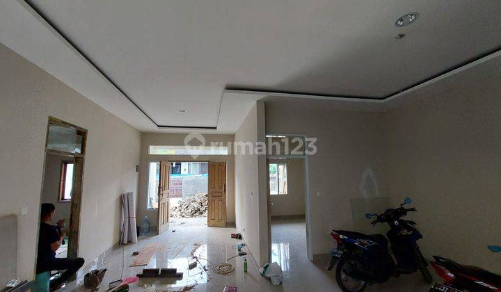 Rumah Baru Bagus daerah Taman Kopo Indah 1 Bandung 2