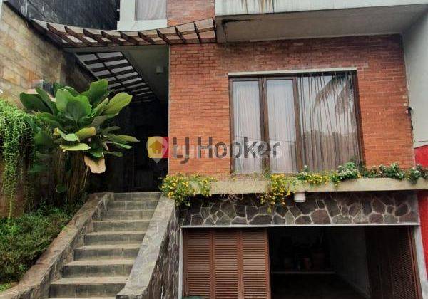 DiJual Rumah Rasa vila suasana adem disamping perumahan Ciater 1