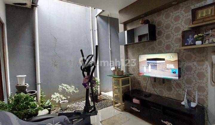 Rumah minimalis siap huni di graha bintaro 2