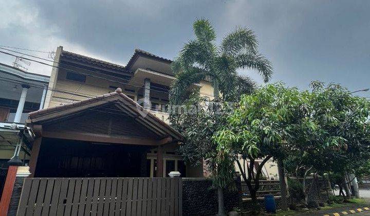 Rumah Modern 2 Lantai di Batununggal Furnished 1