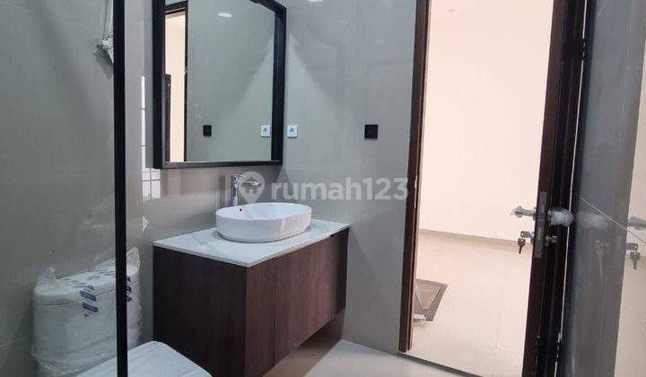 Rumah Minimalis Modern di Cluster Batununggal 2