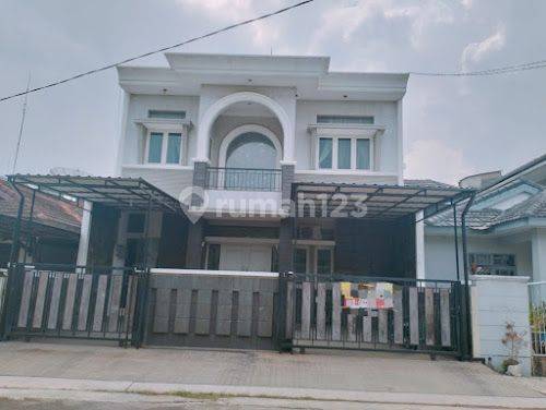 RUMAH MEWAH FULL GRANIT 2,5 LANTAI 1