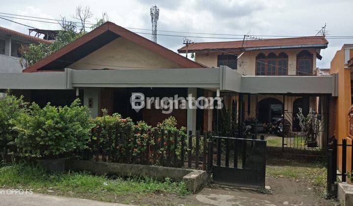 RUMAH 1, 5 TINGKAT MEDAN TIMUR 1