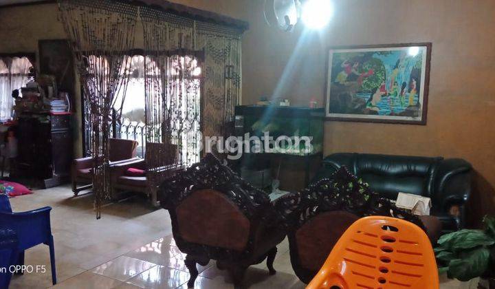 RUMAH 1, 5 TINGKAT MEDAN TIMUR 2