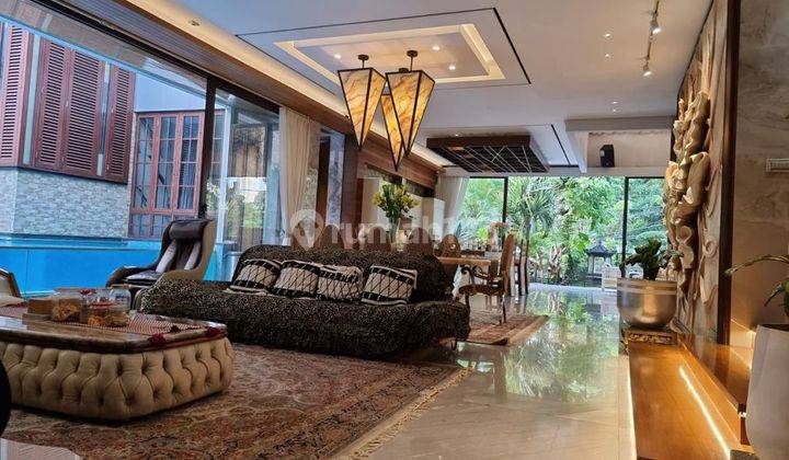 Dijual Rumah Mewah Di Hoek Full Furnish Strategis Di Pakubowono Jakarta Selatan 2