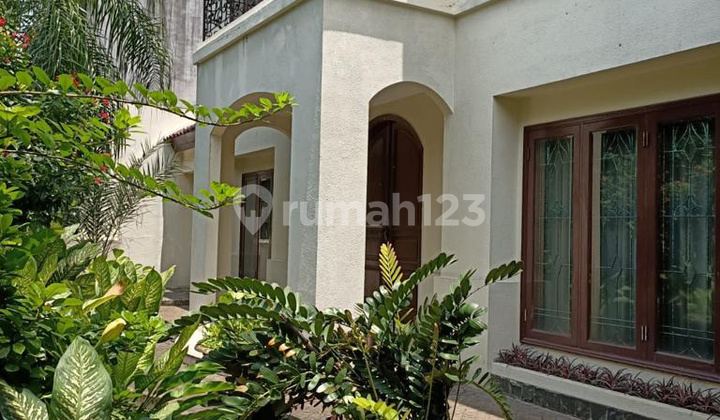 Rumah Mewah Di Jakarta Selatan Lokasi Sangat Strategis Rumah Mewah Di Jakarta Selatan Lokasi Sangat Strategis