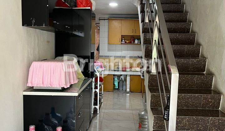 Ready-to-occupy minimalist house in Wisma Kedung Asem Indah. 2