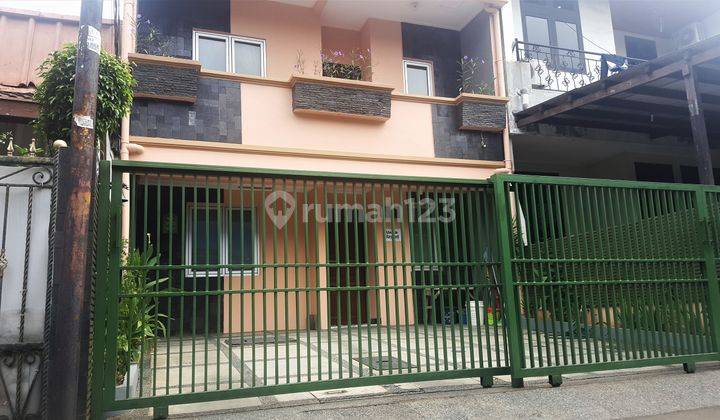 Dijual Rumah Kost Bagus Strategis di Kelapa Gading , Jakarta Utara 1