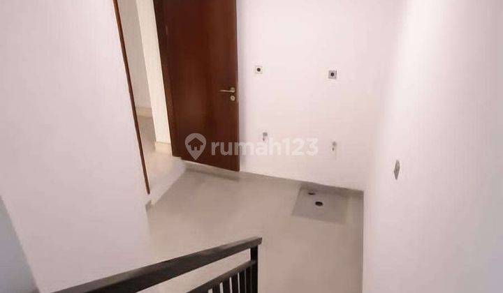 Rumah 3 Lantai Di Pulomas Jakarta Timur R1586 2