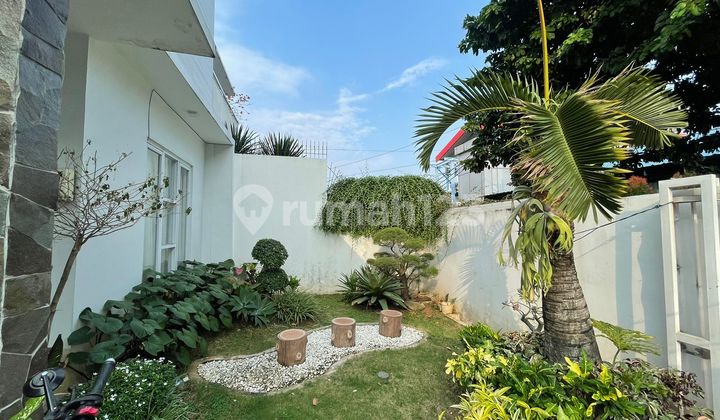 Comfortable Modern House in a Complex in Rawamangun, East Jakarta 2