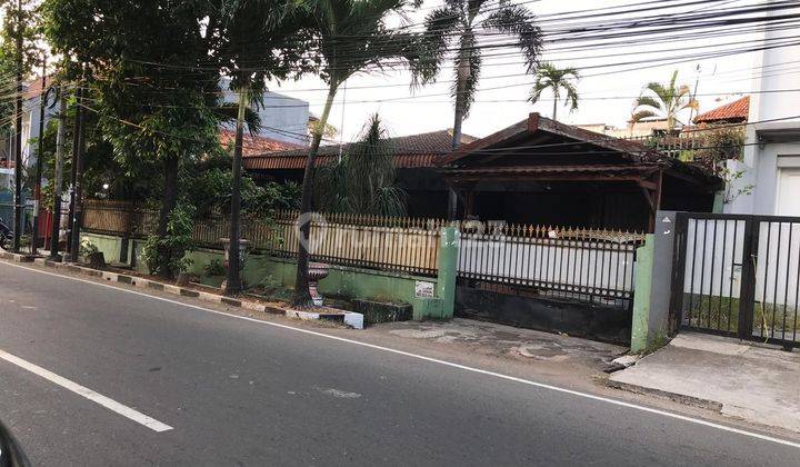 Rumah Tua Hitung Tanah Harga Mendekati NJOP Di Lokasi Strategis 1