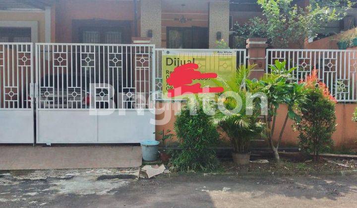 Rumah Cantik Asri 2 Lantai Siap Huni 1