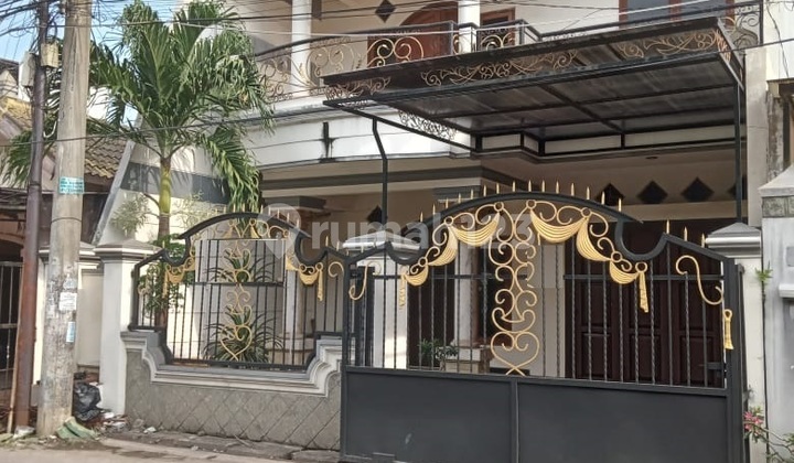 Beautiful House In Pondok Indah 1