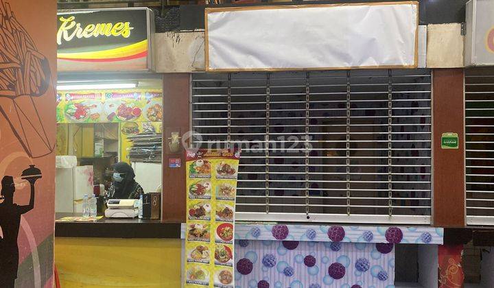 Detos kios foodcourt lantai 2  cepat 1