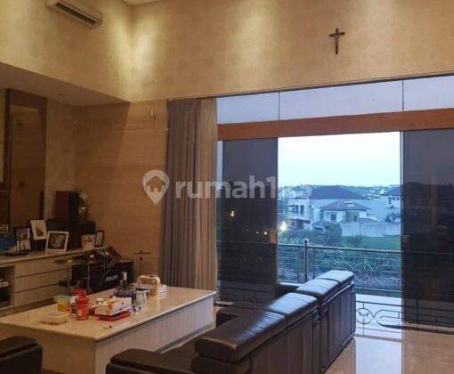 Rumah View Danau di Tatar Pitaloka Kota Baru Parahyangan 1