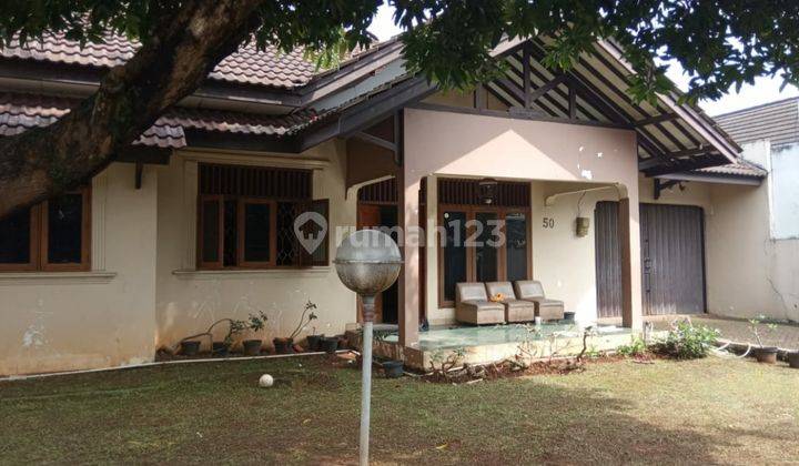 Rumah di Komplek Deplu Tangerang 1