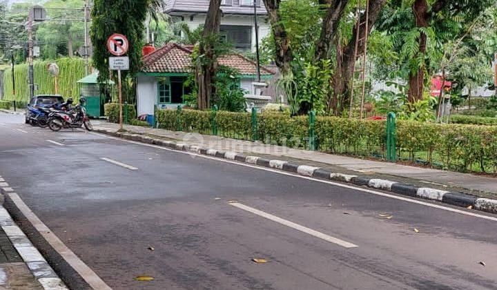 kan Rumah Hunian 2 Lantai Di Menteng, Jakarta Pusat 2