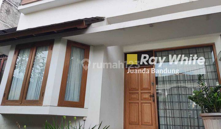 BAGUS! Langka Rumah 2 lantai Babakan Jeruk, Sukajadi Bandung 2