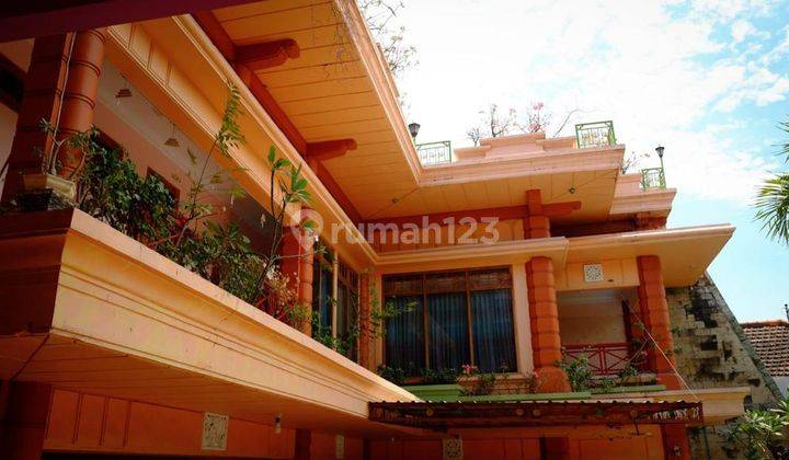 FULLY FURNISHED THREE STOREY HOUSE IN SINGARAJA 2