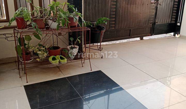 Rumah Lokasi StrategisDalam Komplek Jaya Abadi Duren Sawit 2