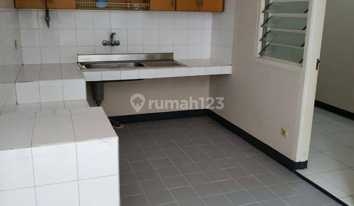 Rumah Bagus Terawat Di Mekar Wangi Semi Furnished 2