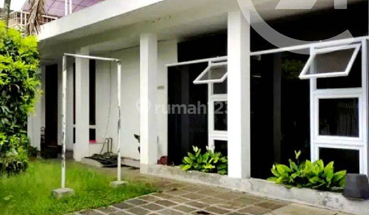 Rumah dgn paviliun yang strategis 1