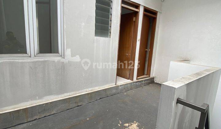 Rumah Bagus 2 Lantai Di Mekar Wangi 2