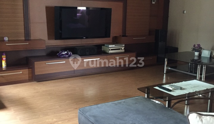 Di  Rumah bagus di Setraduta Bandung 2