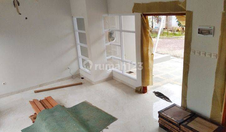 BATU AMPAR RAYA CONDET RUMAH DALAM TOWNHOUSE HIGH DESAIN MINIMALIS DUA LANTAI BATU AMPAR CONDET JAKARTA TIMUR 2