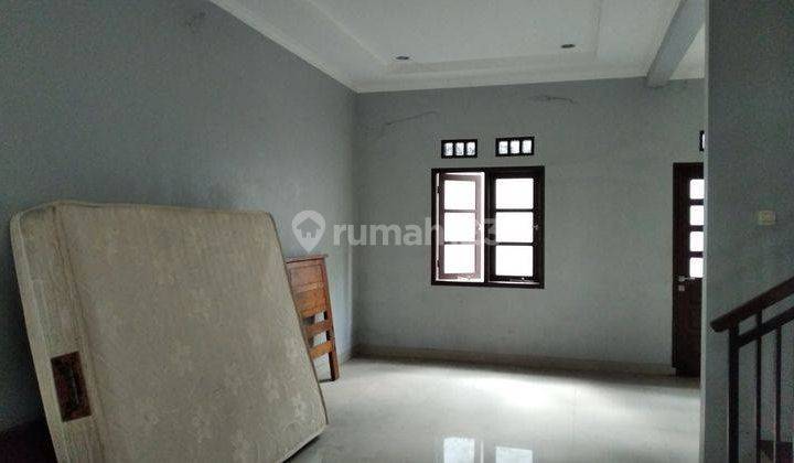  RUMAH DALAM CLUSTER CONDET JAKARTA TIMUR  2