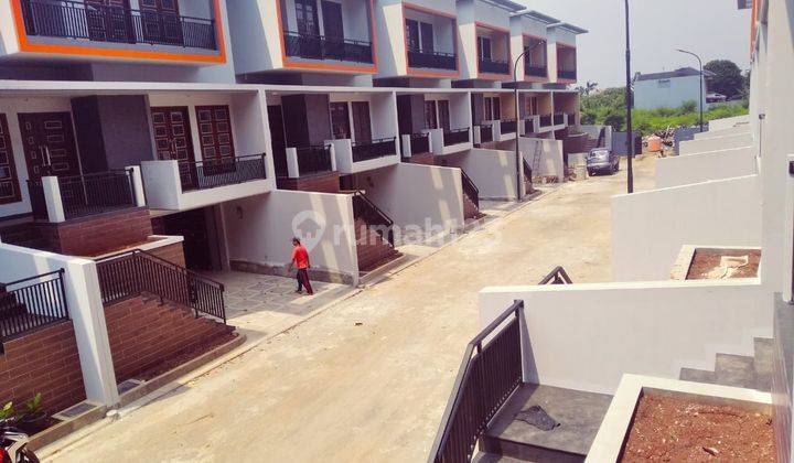 RUMAH TOWNHOUSE EKSEKUTIF BATU AMPAR CONDET JAKARTA TIMUR 2