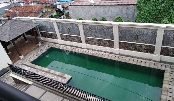  Pejaten Barat Rumah dalamTownhouse Mewah  with Prvate Pool Pejaten 2