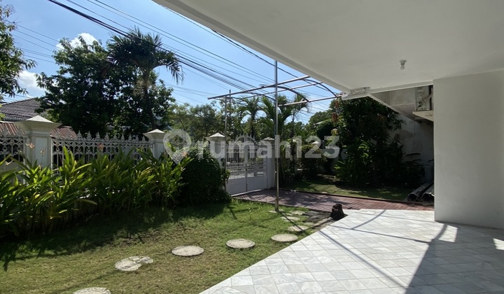 RUMAH HOOK RAYA MANYAR KERTOARDI 525M2 BANGUNAN 2 LANTAI